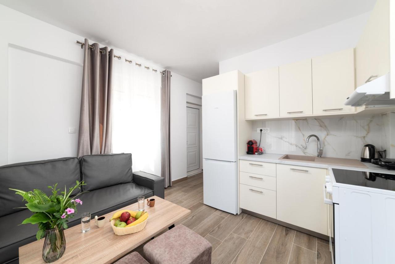 E.Berdufi Apartament Sea View Elúnda Kültér fotó